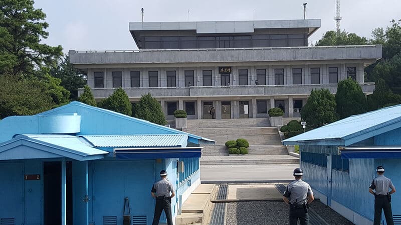 DOCA members meeting military leaders